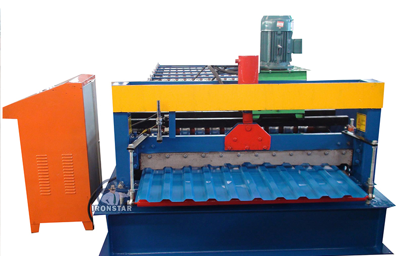 Roll forming machine 1