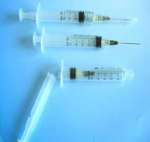 China Auto Disable Disposable Medical Devices , Disposable Safety Syringe on sale 