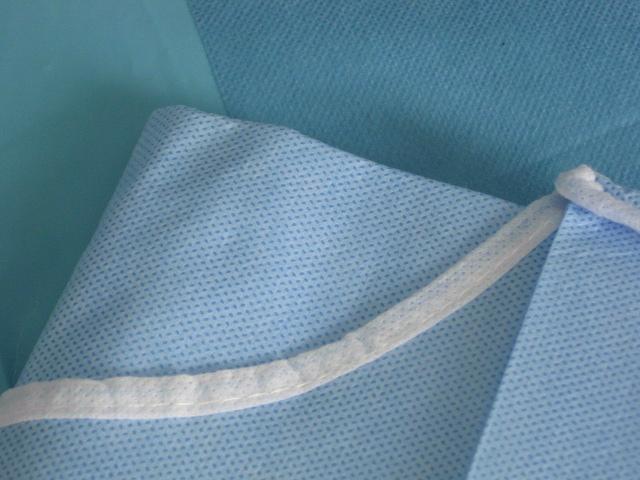 Water Resistant Operating Room Gown , Barrier Surgical Gown With Knitted Cuff