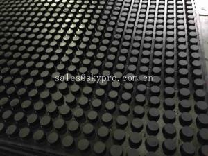 China Front And Grooved Back Cow Rubber Mats , Non Slip Rubber Matting With 3-5MPa on sale 