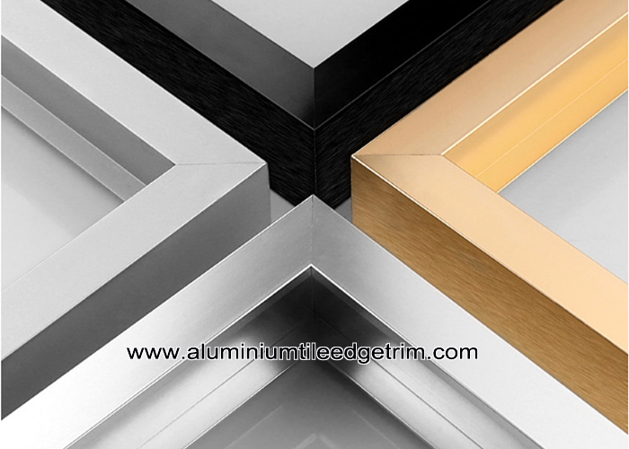 wide edge metal picture mouldings