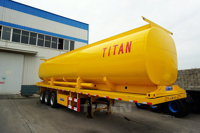Titan produced the carbon steel diesel fuel tank semi trailer use the best parts to ensure the quality and safety of the products.