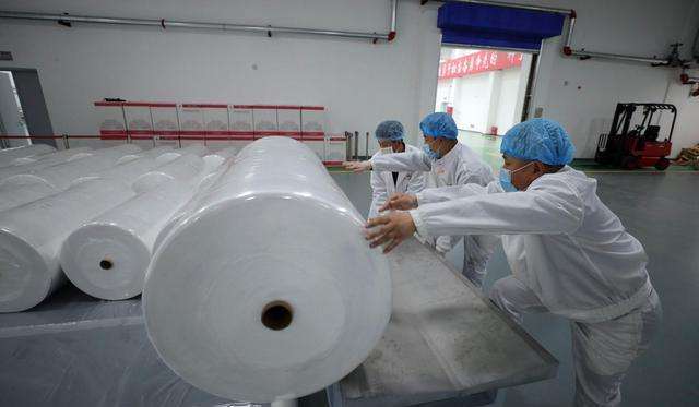 Nonwoven Equipment with Single Beam From Zhejiang China Single Beam Newest PP Spunbond Nonwoven Machine
