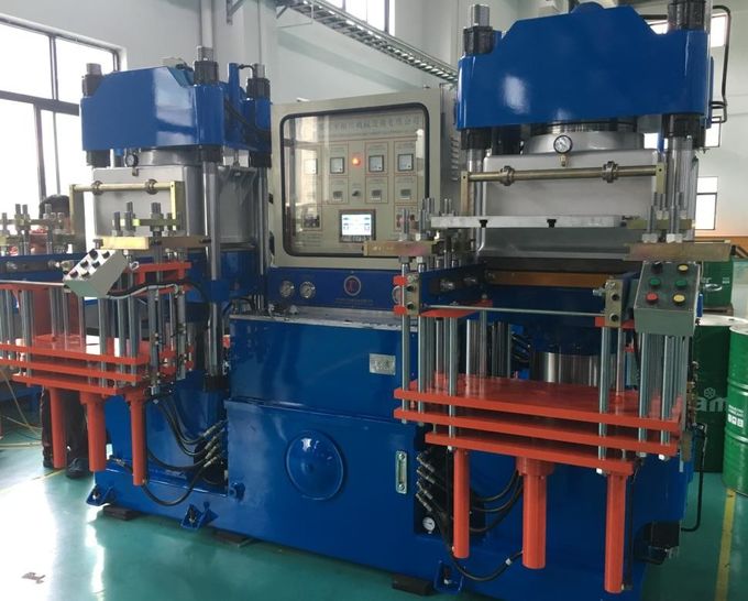 Large Capacity Vacuum Compression Molding Machine High Output Stable Performance 0