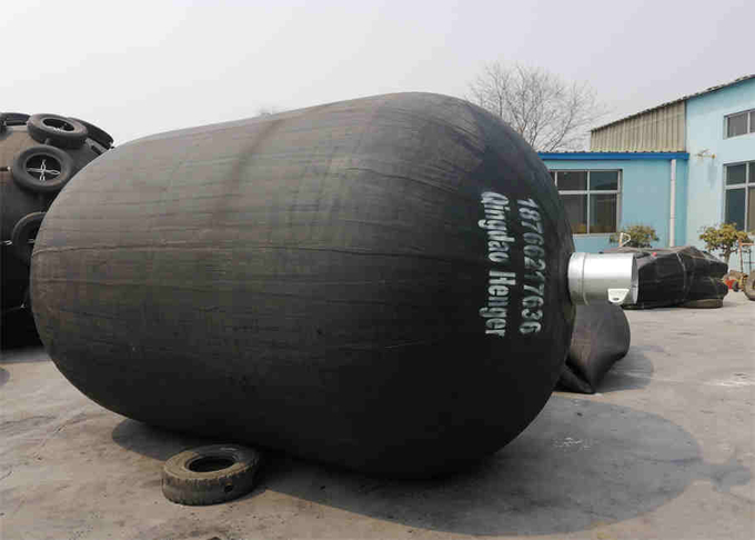 Yokohama Type Floating Pneumatic Marine Rubber Fenders With Chain And Tire Net 3