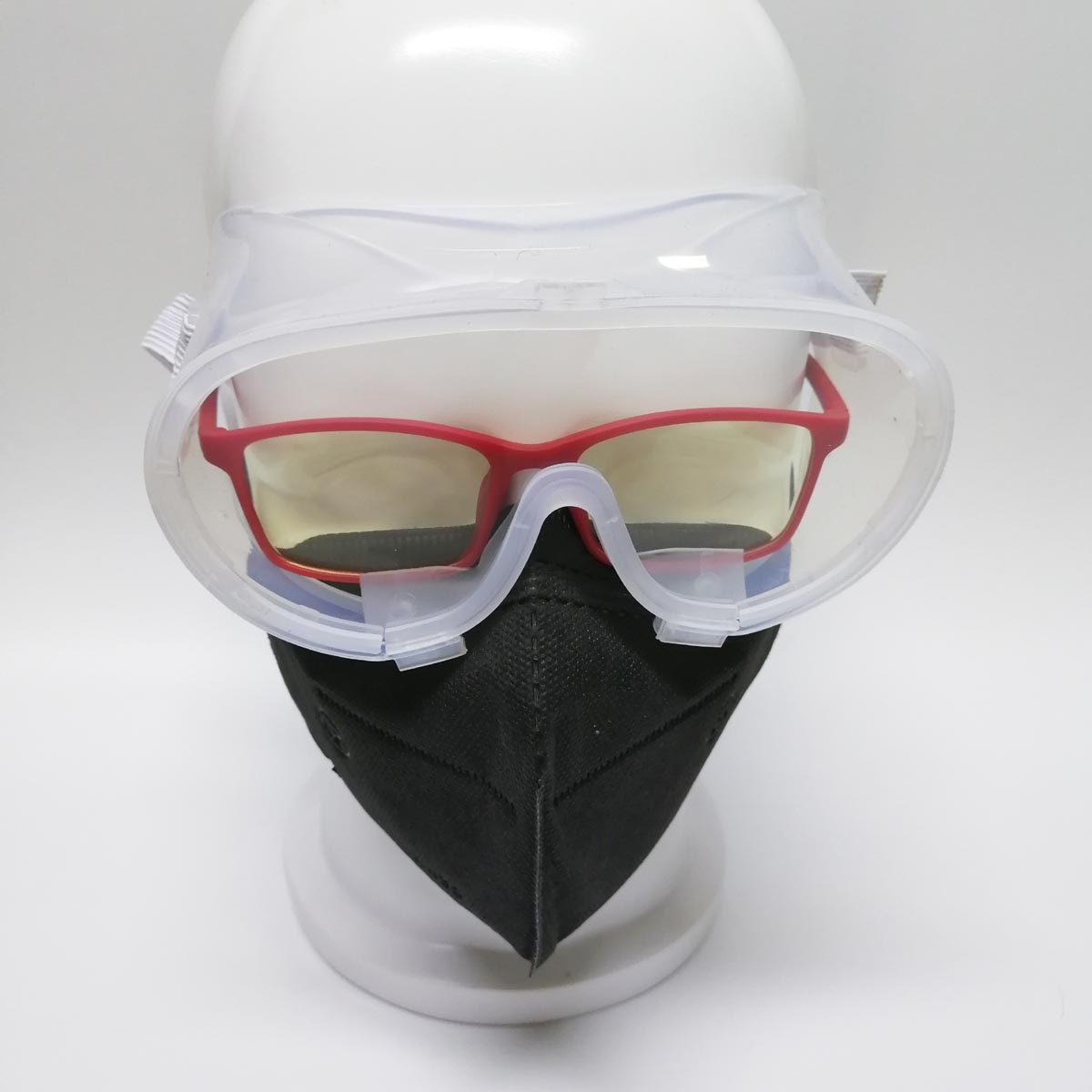 Protective goggles 2.jpg