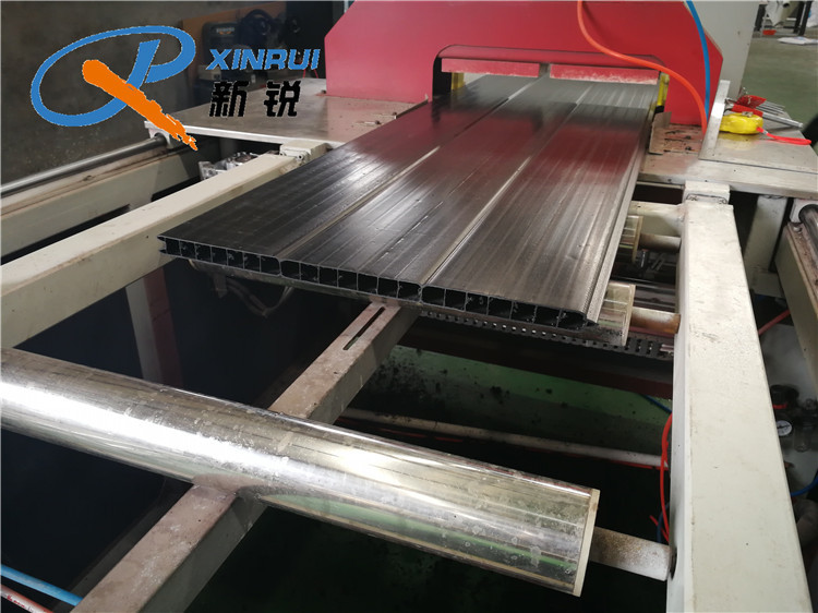 PP Hollow Fencing Profile Extrusion Making Machine