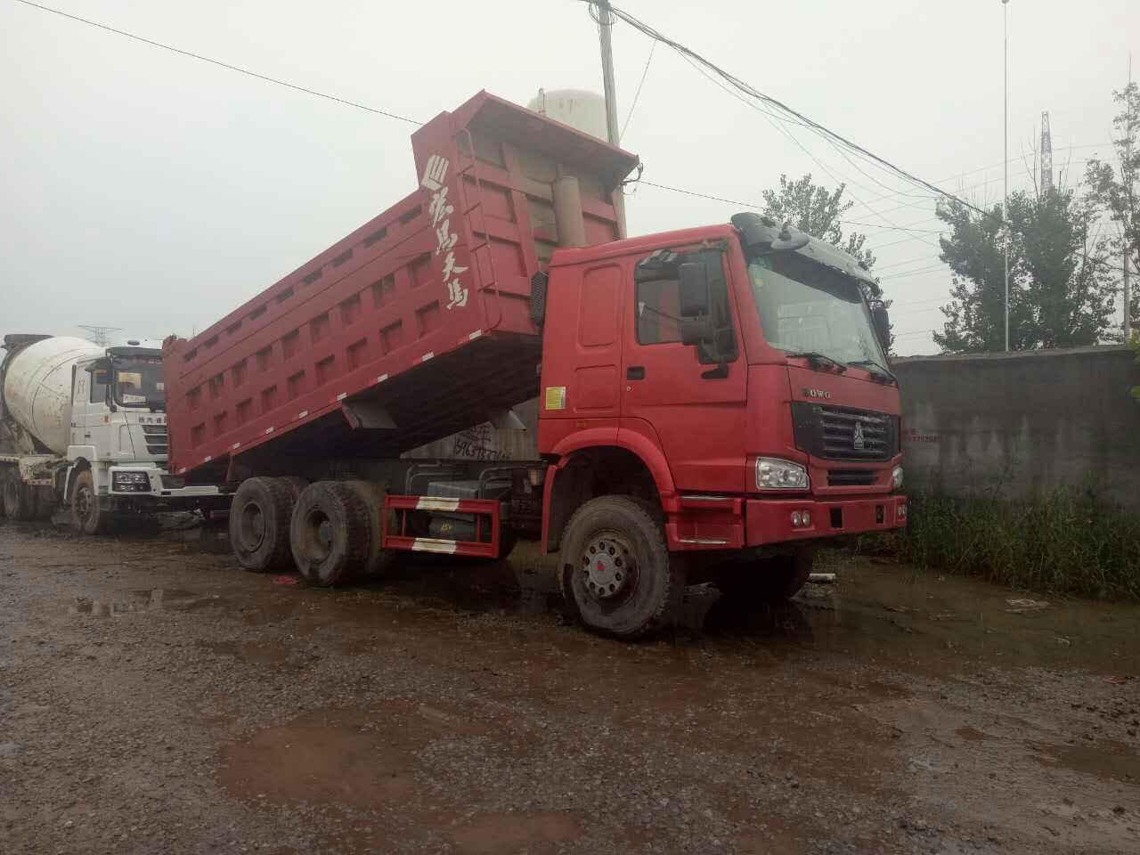 6*4 HOWOused sinotruck china 2012 5000 hours dump truck for sale 371HP 10 Tires