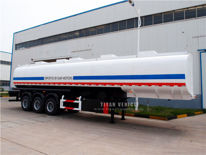 We can provide customers with different color oil tanker semi trailer.