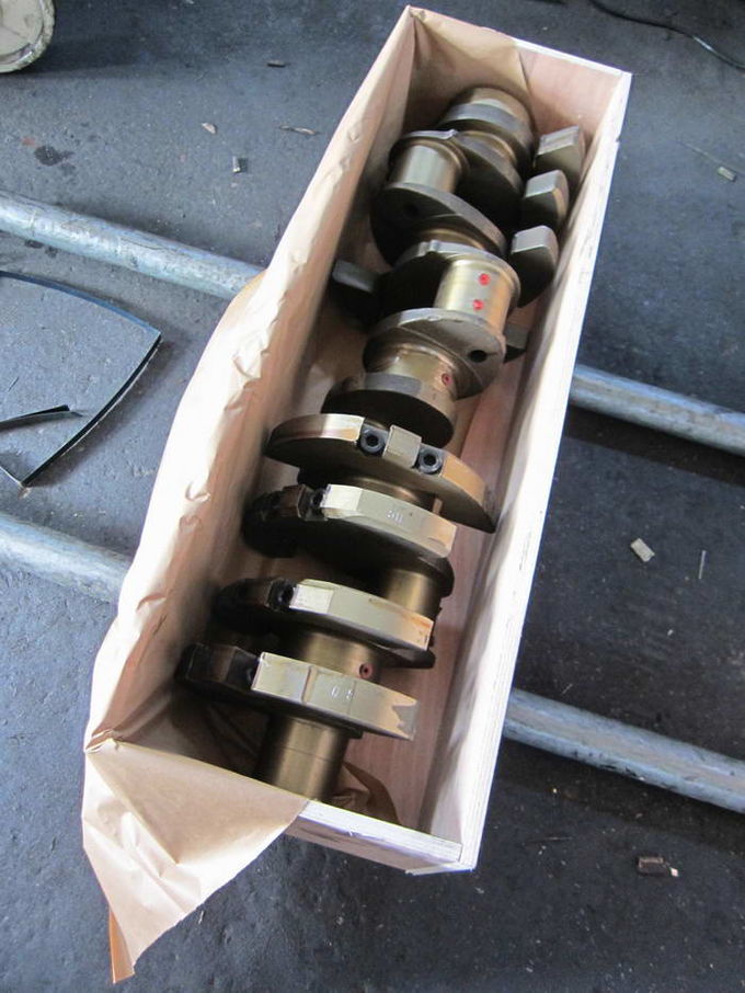 8 Cylinder Auto Crankshaft EF750 OEM Technical Car Engine Parts Crankshaft