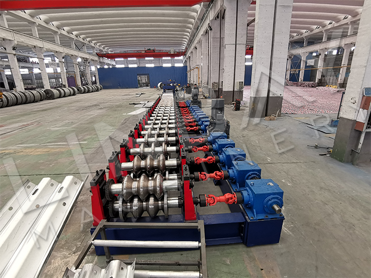 Automatic Changeable Galvanized Steel W-Beam And Thrie-Beam Guardrail Roll Forming Machine