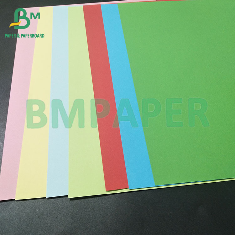 80GSM Bright Colored Woodfree Paper Hand Drawing And Folding Paper