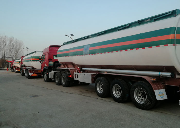 Deliver of fuel tanker trailer to Malawi
