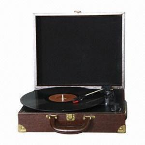 China Briefcase Turntable Player, USB Vinyl to MP3 Converter on sale 