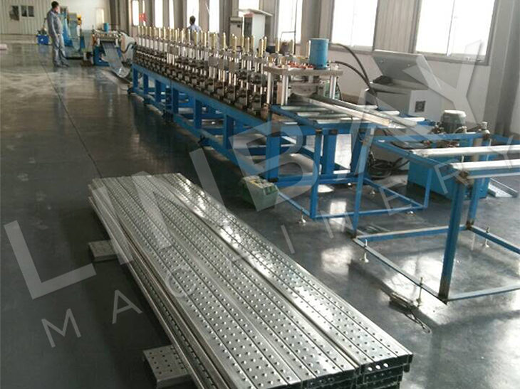 Fireproofing Hydraulic Punch Hot Dipped Galvanized Steel Scaffold Board Roll Forming Machine