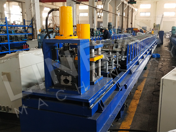 Steel Structure Automatic Wire Mesh Fence Post Roll Forming Machine With Hydraulic Cut