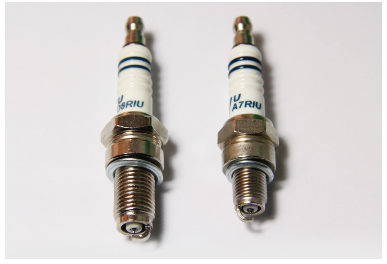 High cost performance motorcycle spark plug is cheap and can replace NGK motorcycle spark plug