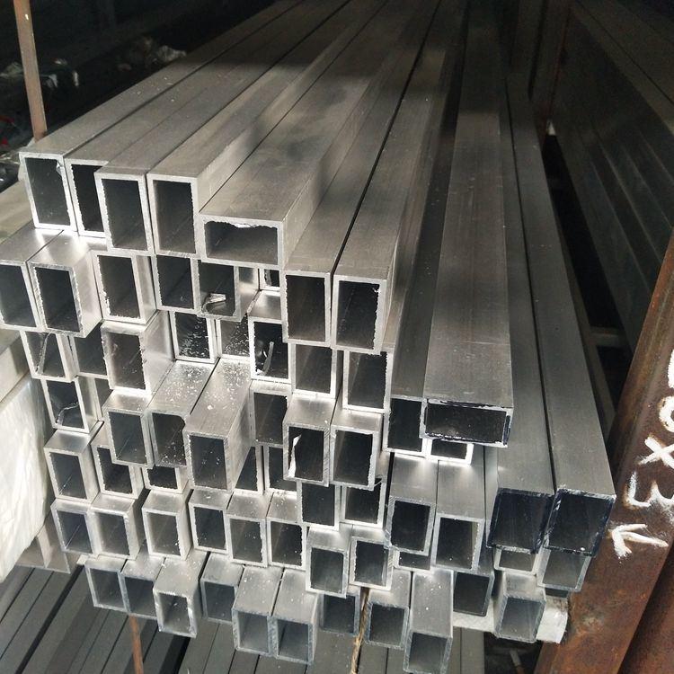 High Quality Aluminum Tube Product 0.5mm Square Pipe for Sale