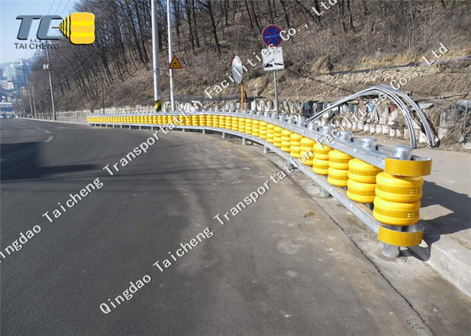 PU EVA Highway Rotating Barrier Guardrail Customization 2