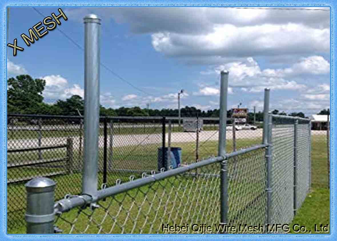 galvanized chain link fence-003