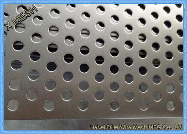 Perforated Metal Aluminum Sheet 1//16/" Thickness 24/" x 24/" 1//4/" hole 3//8/" stagger
