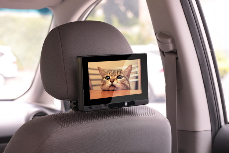 Taxi Headrest Touch Advertising Screen with Content Management System