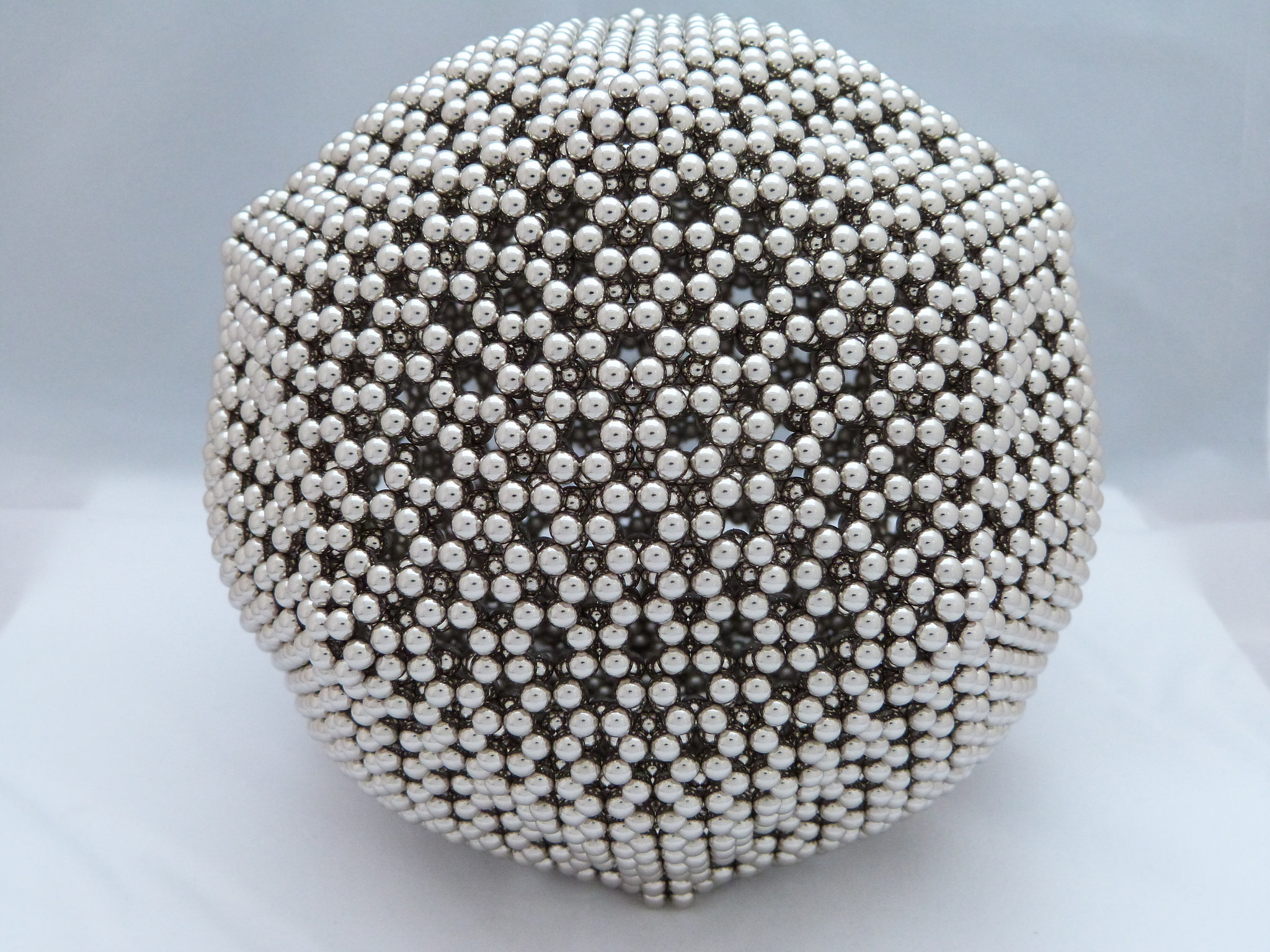 stress relief magnetic balls