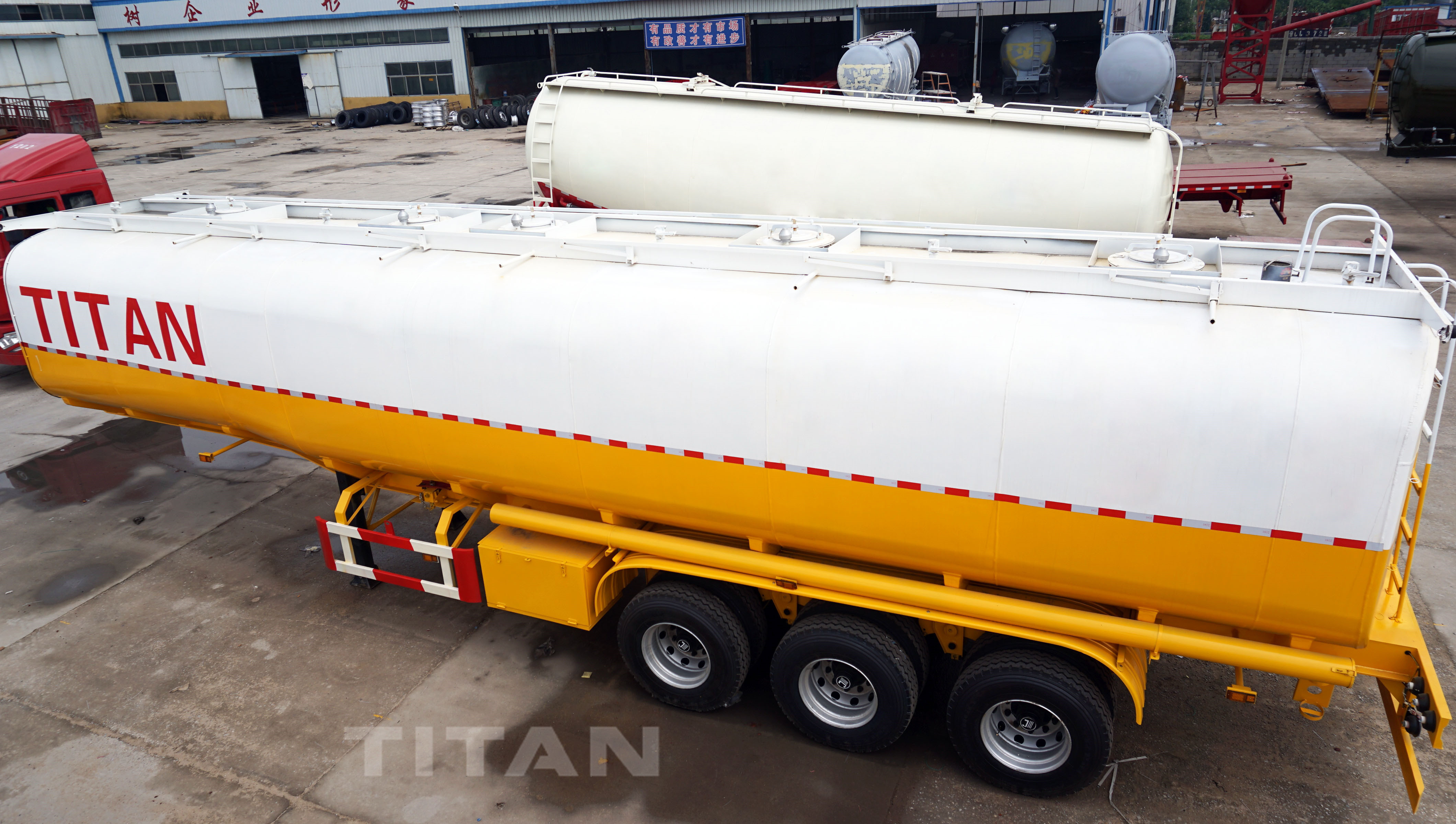33000 liter fuel transportation tanker trailer carry edible oil and petroleum have high quality