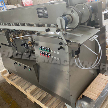 Canned food seafood cold glue labeling machine canned fish mackerel paste labeling machine packaging and labeling machine price