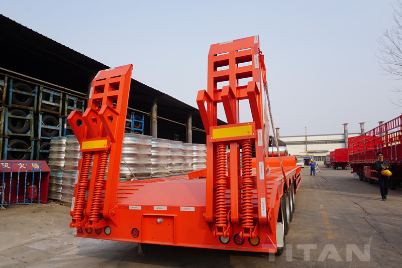 4 Axles Low bed Trailer with low bed trailer air suspension have high quality and good service