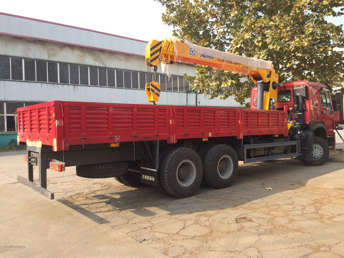 Heavy Duty 12 Tons HIAB Truck Mounted Telescopic Crane 6X4 LHD Truck Cargo Lift