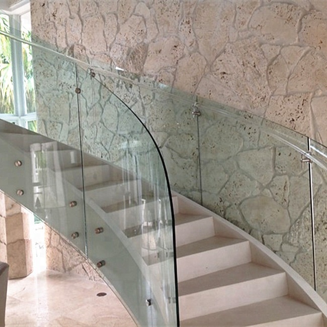 curved tempered glass railing.jpg