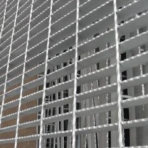 China Serrated Steel Grating, Used as Anti-skid Surface for Petroleum, Chemical and Pow on sale 