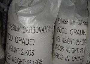 China Manufacturer Potassium Carbonate for food and tech grade/Factory price potassium carbonate for fertilizer on sale 