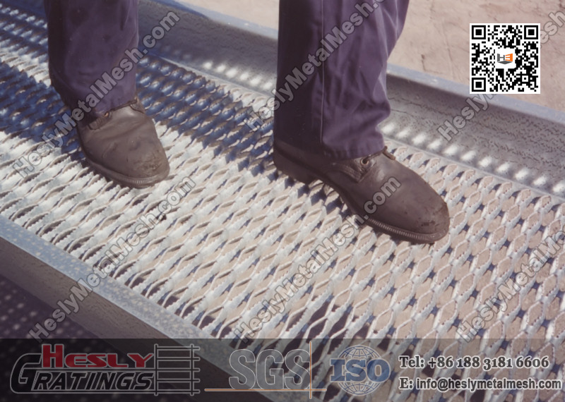 China Metal Safety Grating Factory