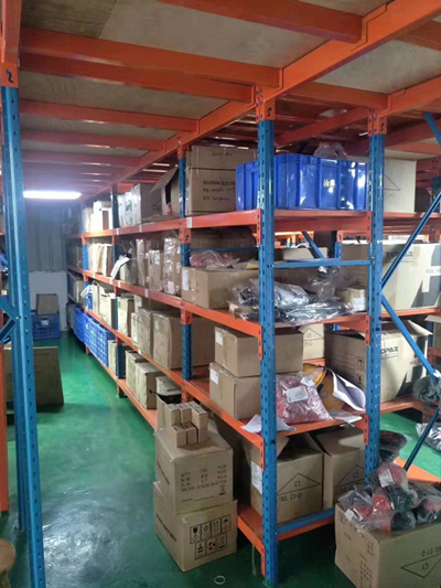 Heavy Duty Metal Storage Shelves with Mezzanine Floor Blue Color 