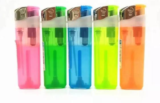 2023 Manufacturer Wholesale Cigarette Lighter Disposable Plastic Flint Gas Lighte