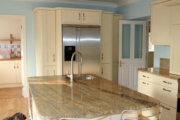Indian Kashmir Gold Granite Slab Countertops Counter Kitchen Tops