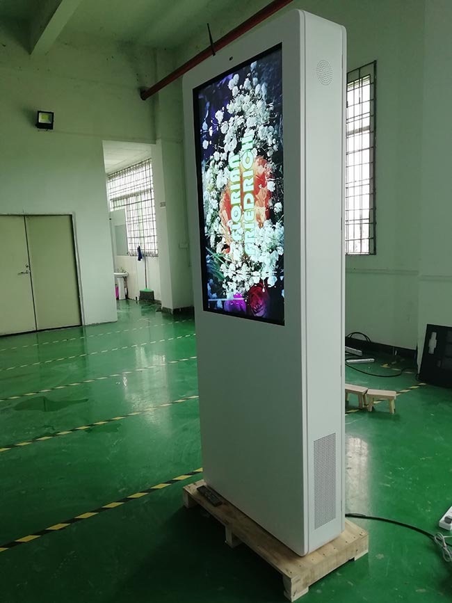 High Brightness Lcd Vertical Industrial Capacitive Screen Monitor LCD Outdoor Signage