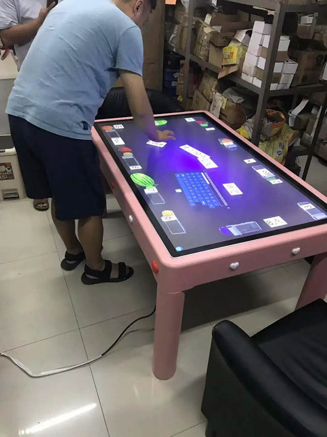 Smart Touch Interactive Screen Table Capacitive Multimedia Touch Table All In One Touch Screen Coffee Table