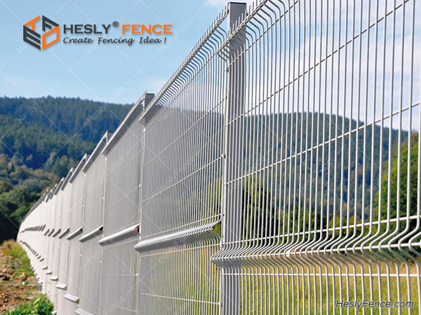 Welded Mesh Fencing China Factory Sales