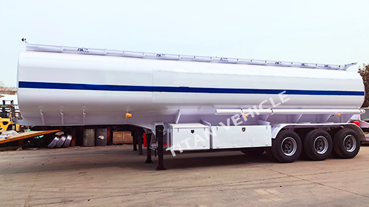 TITAN 40000 Liters 6 Compartments Oil Diesel Fuel Tanker Trailer Fuel Tank Semi Trailer for Sale in Namibia