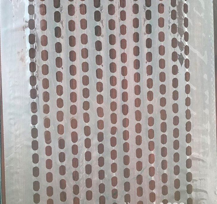 Perforated stretch film used by the flower market and keep the plant and fruit ventilate