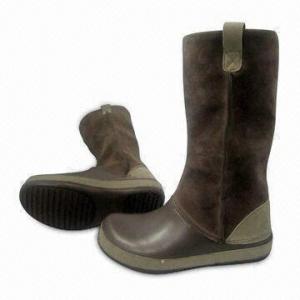 China Children's Winter Boots with TPR Antislip Outsole Design and Water-resistant Feature on sale 