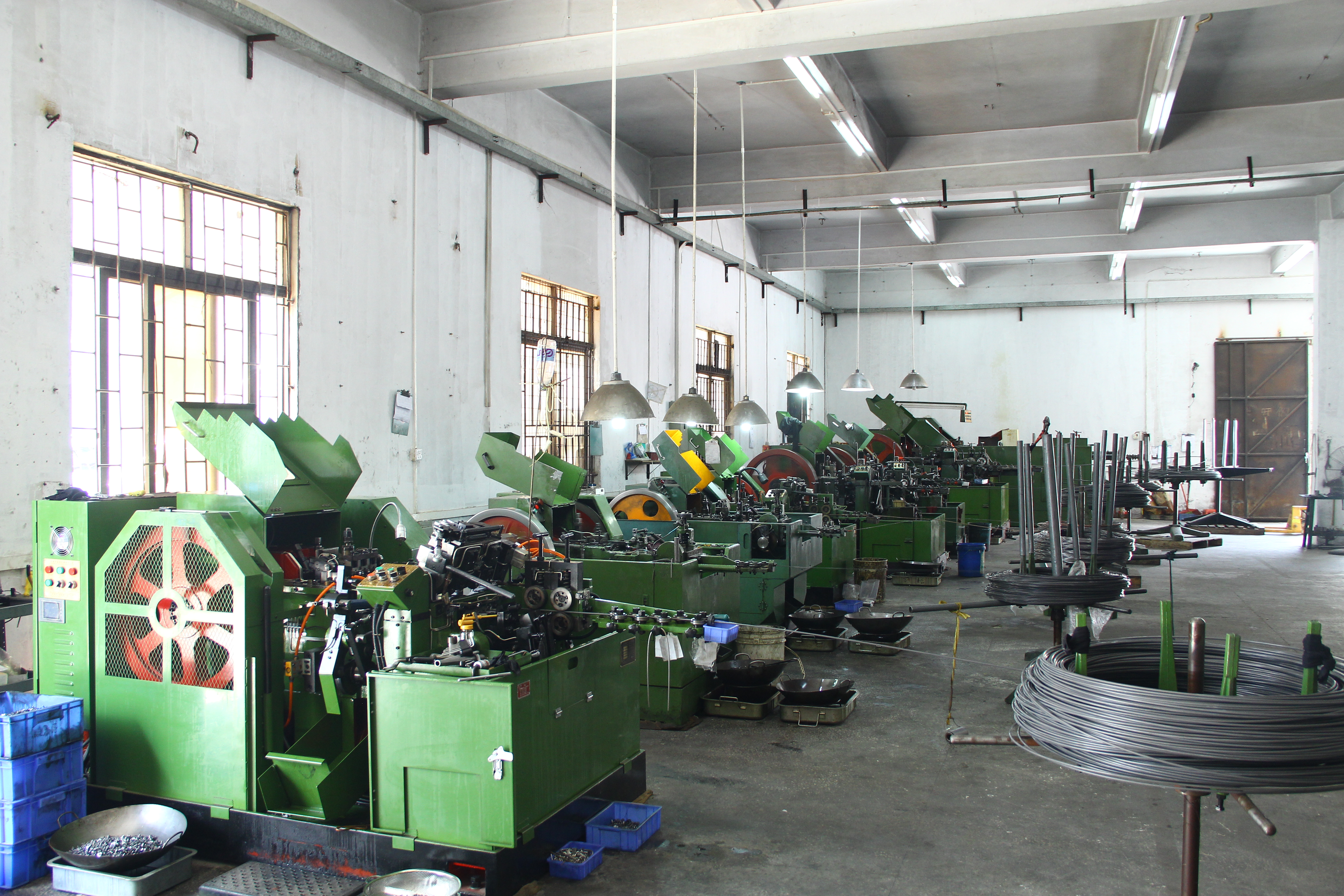 Non-standard custom screws, hardware product production factory