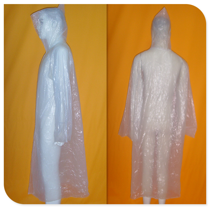 2017 Disposable Industrial Plastic Rain Coat For Man