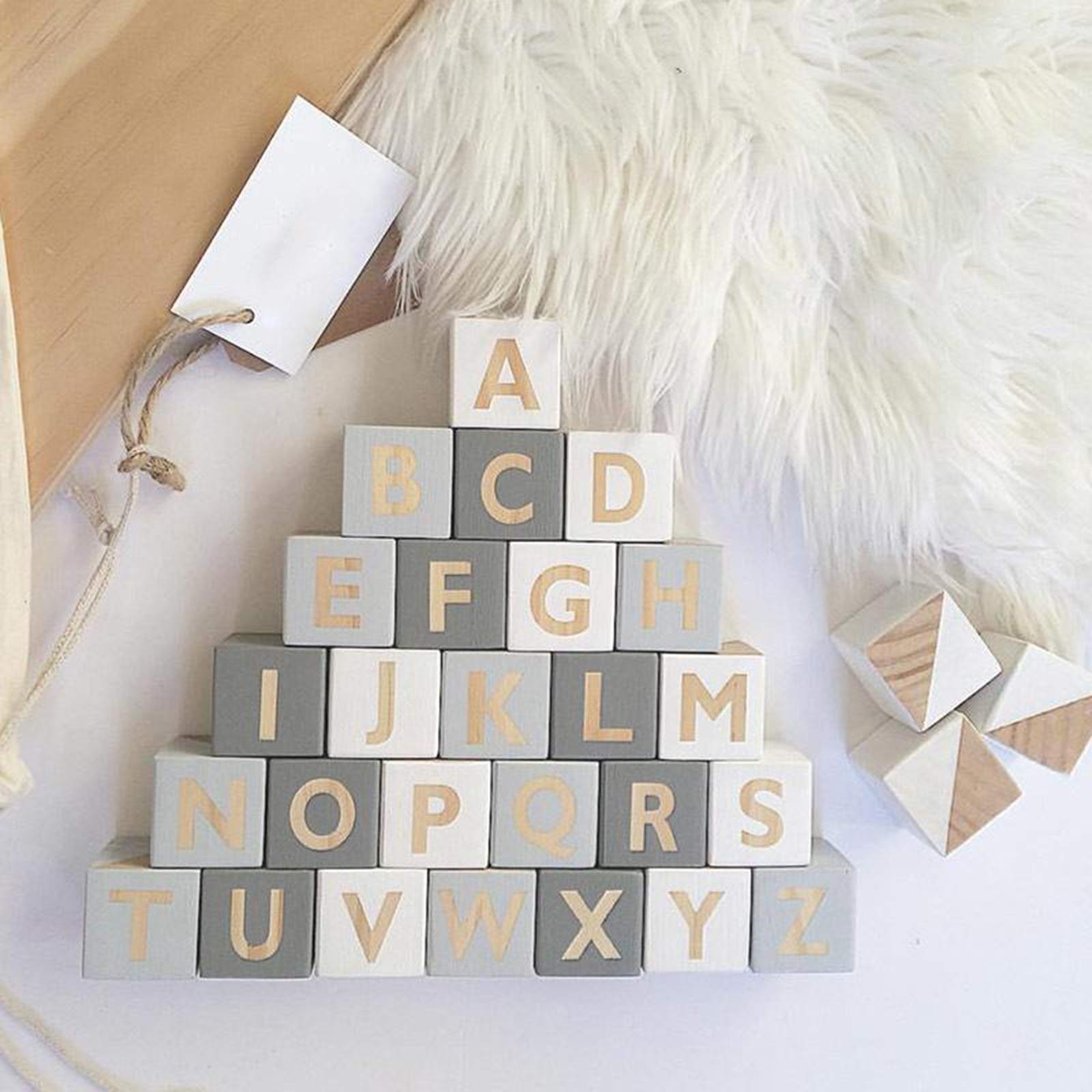 10pcs Mini Wooden Cubes Square Blocks Baby Puzzle Making Wooden Craving Painting for Crafts DIY Projects Kids Hobbies Toys