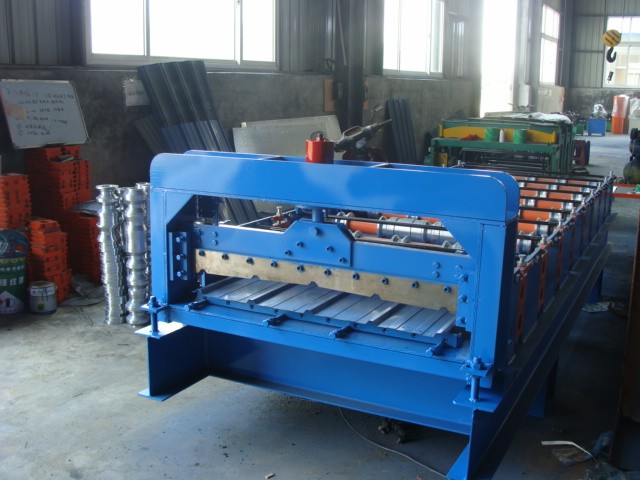 900 wall panel colored tile roll forming machine