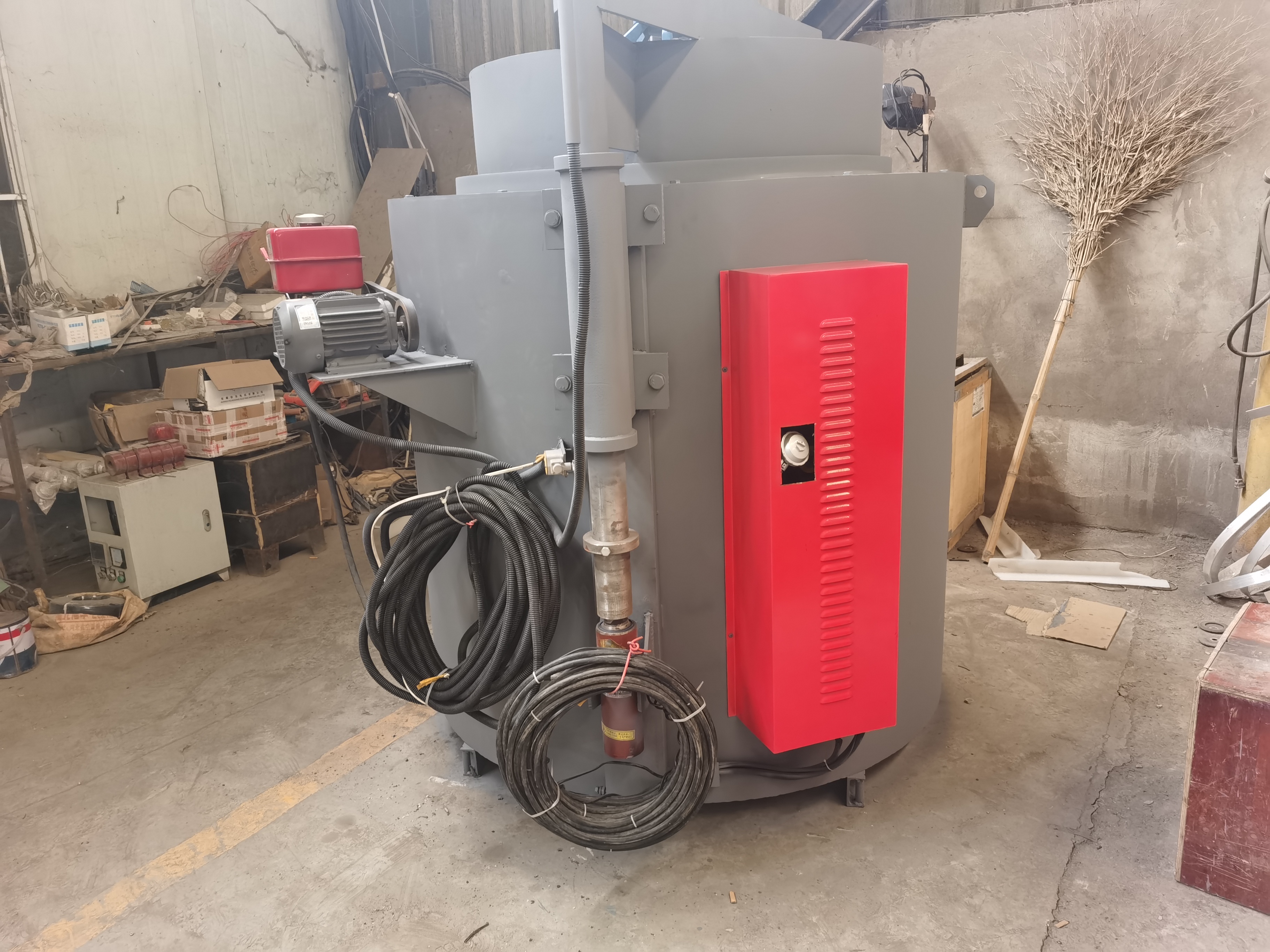 45kw Pit Type Tempering Quenching Furnace For Steel Aluminum Metal Tempering