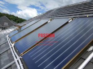 China Black Chrome Flat Plate Solar Collector 2m2 Blue Titanium Solar Thermal Heating wholesale